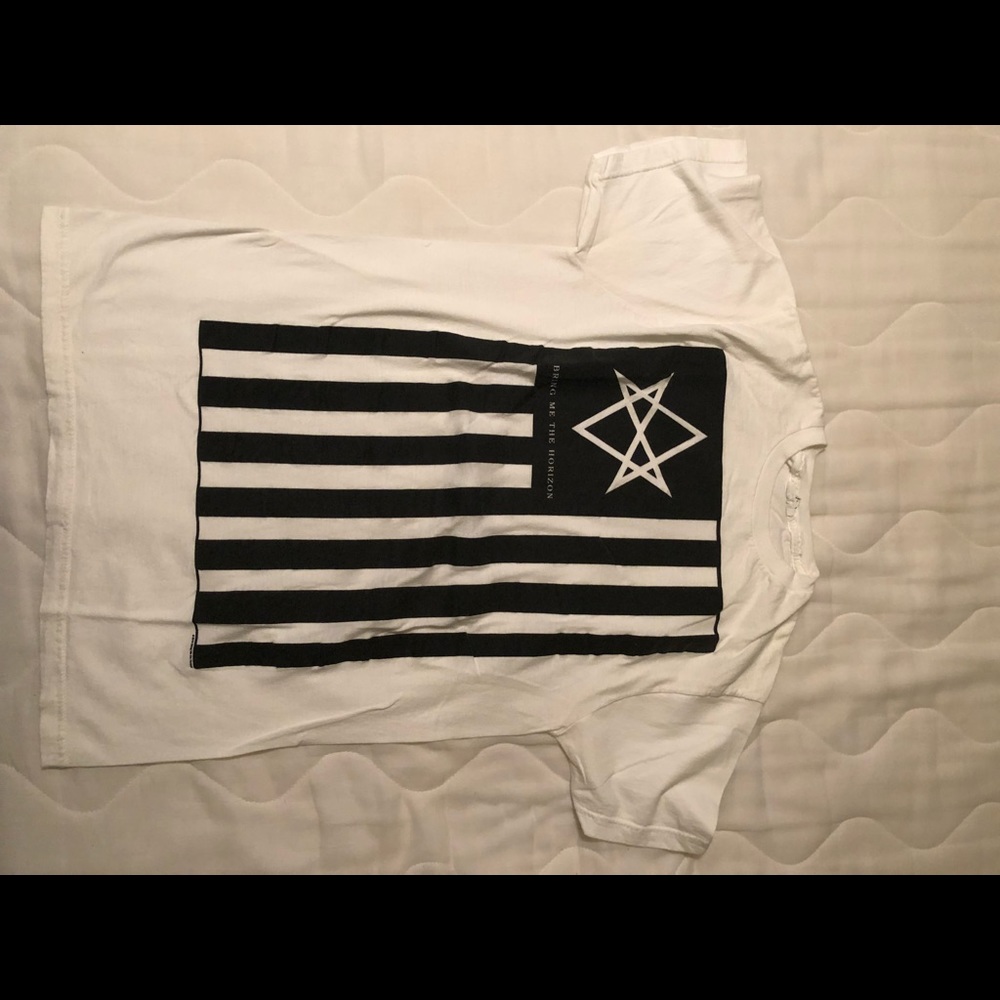 Bring Me the Horizon Tee - Size M